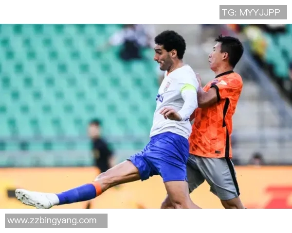 英超深度对话黄丽探讨她的足球人生与职业发展之路