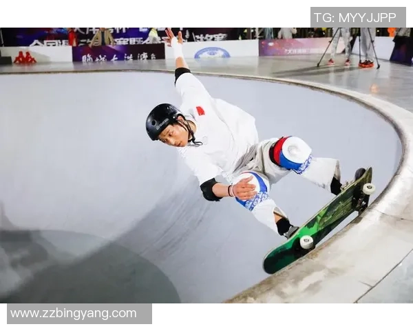 运动滑板焦点北京滑板队团队协作与体育精神的深度探讨 运动滑板焦点北京滑板队团队协作与体育精神的深度探讨